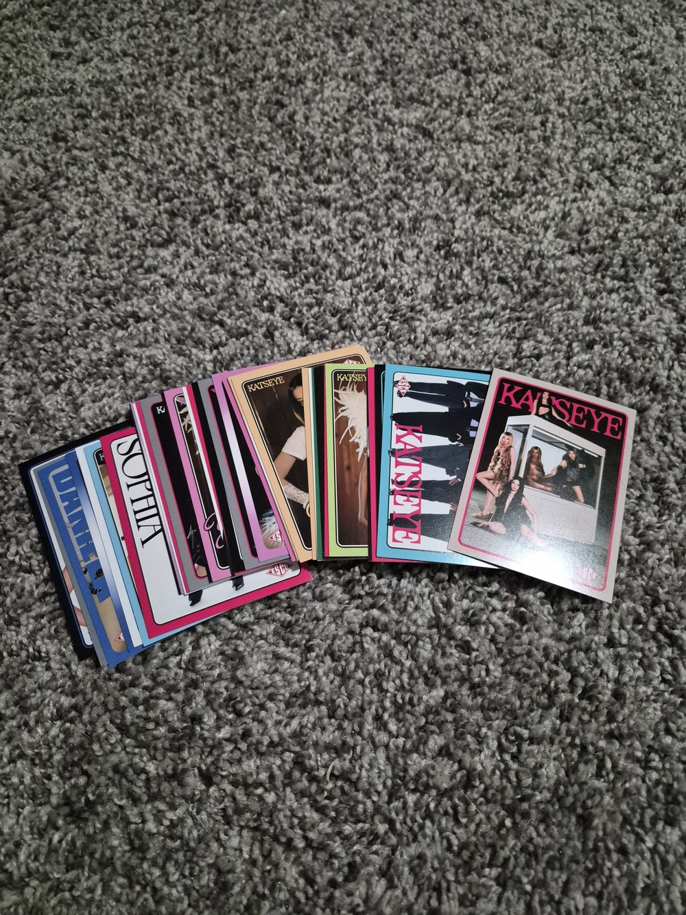Katseye Trading Cards - Picture 2 of 4